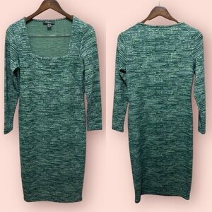 046 Primark | NWOT Turkey Women’s Green Textured Knit Dress (Size 8)